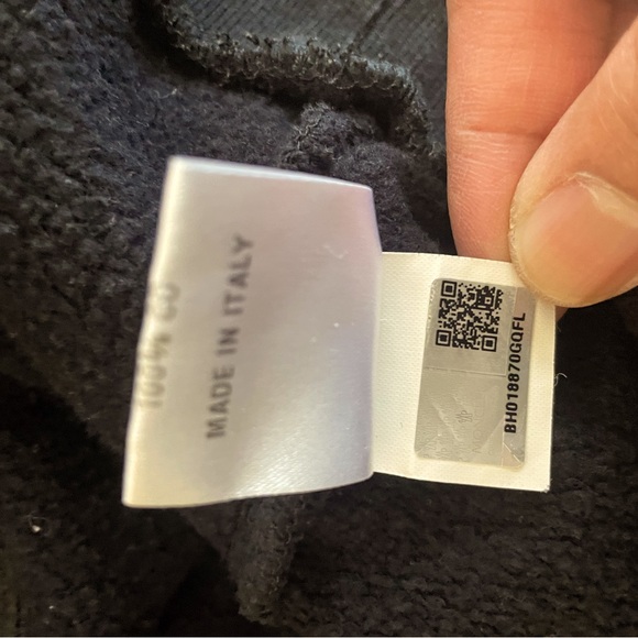 Moncler Wolf Crewneck - Picture 9 of 10